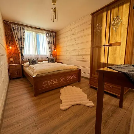 Slebodny Uplaz Apartment *